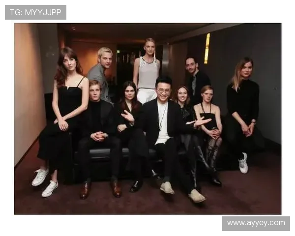 足球家族中的璀璨明星是谁揭开他们背后的故事与荣耀